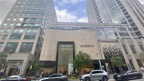 burberry bloor store hours|burberry bloor street toronto.